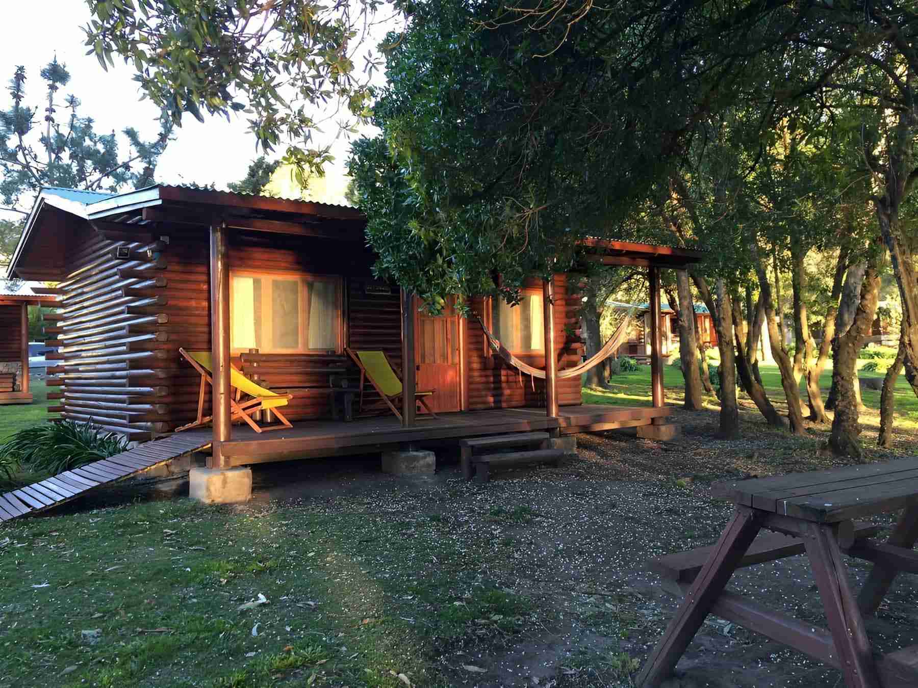 Cabaña en la laguna